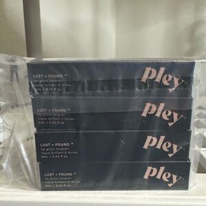 (4) $100 retail Plexy Lust + Found Lip Gloss Lacquer